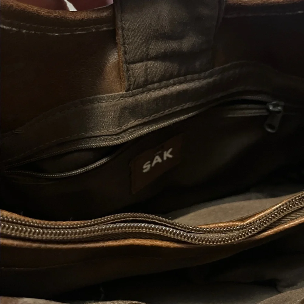 The Sak Tan and Brown Woven Shoulder Bag - Picture 4 of 5